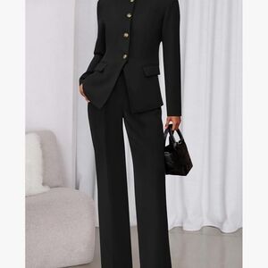 Elegant Women's Black Pantsuit